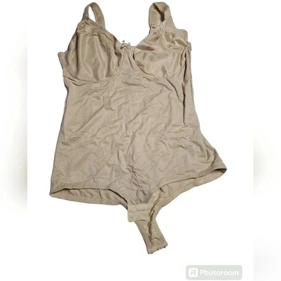 Kymaro Bottom Shaper 42DD NWT - Picture 1 of 4